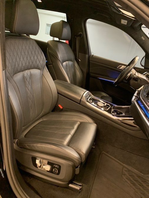 Used 2024 BMW X7 M60i AWD/4WD image 76