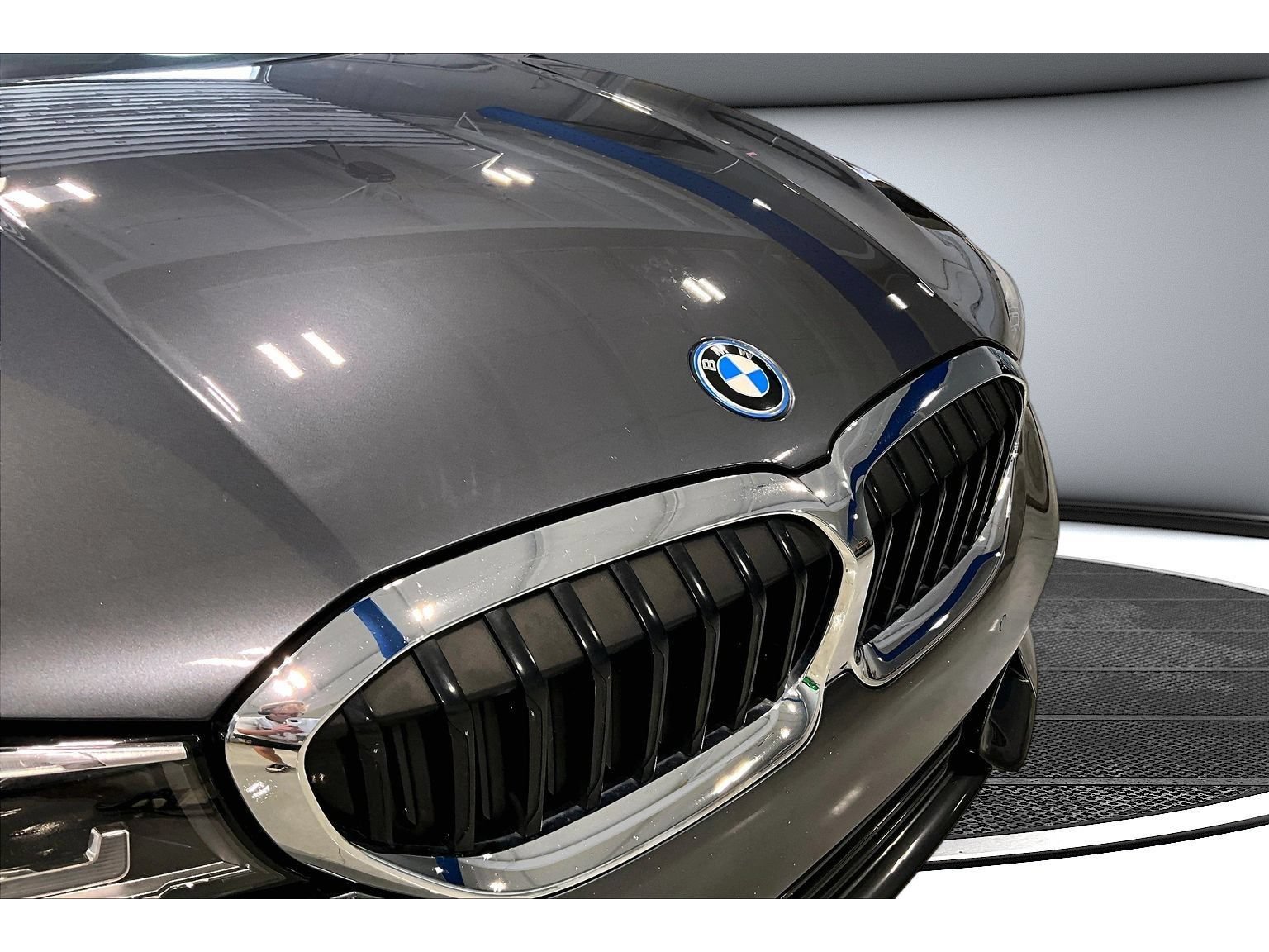 Used 2022 BMW 330e w/ Driving Assistance Package RWD image 53