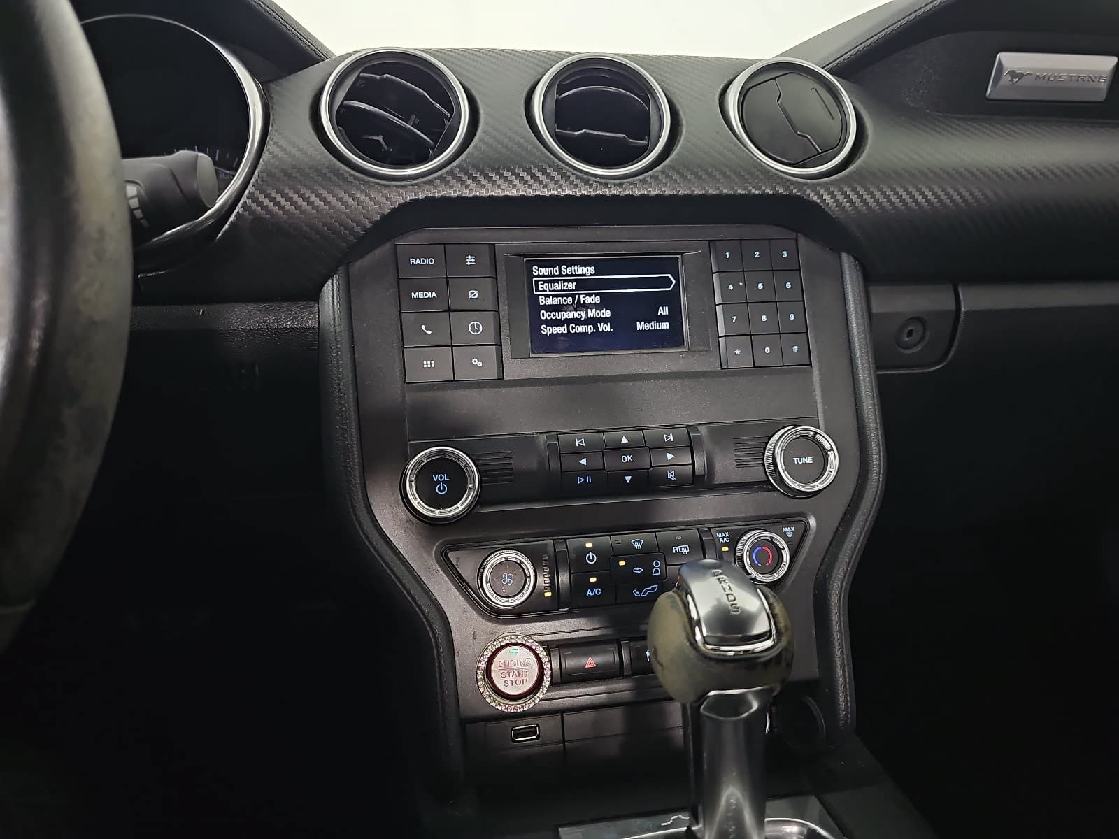 Used 2019 Ford Mustang Coupe RWD image 17