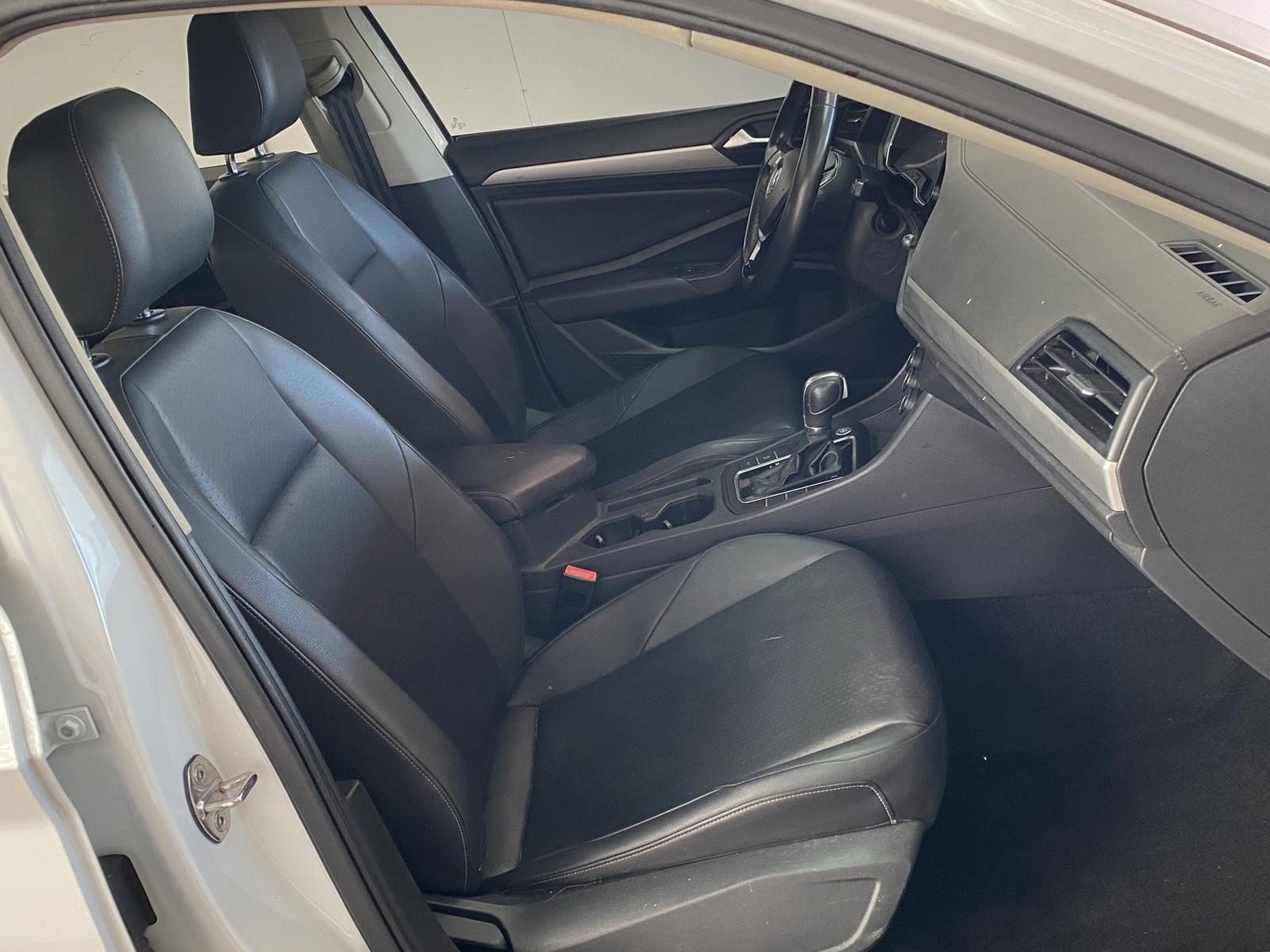 Used 2019 Volkswagen Jetta SE image 9