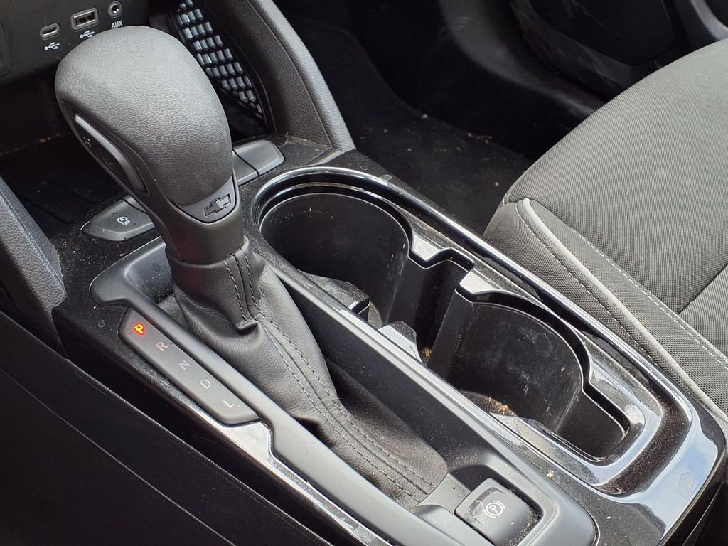 Used 2022 Chevrolet TrailBlazer LT FWD image 25