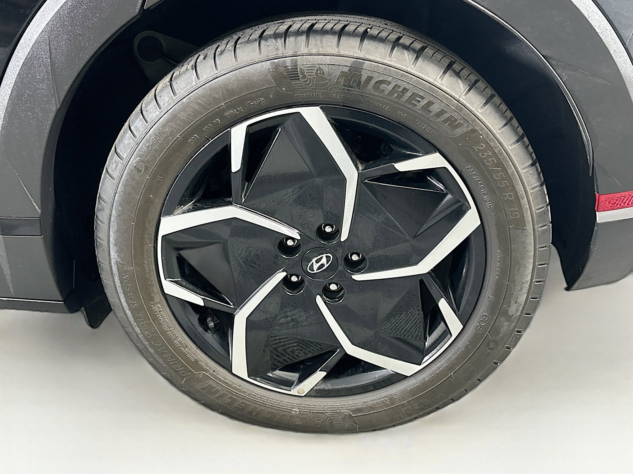Used 2024 Hyundai Ioniq 5 SEL RWD image 11