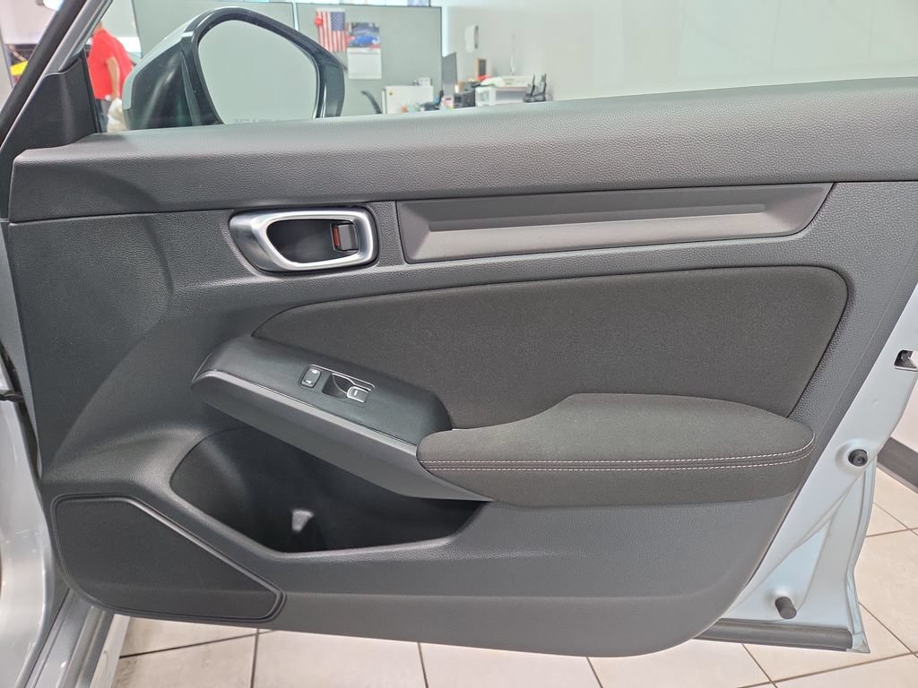 Used 2025 Honda Civic LX image 18