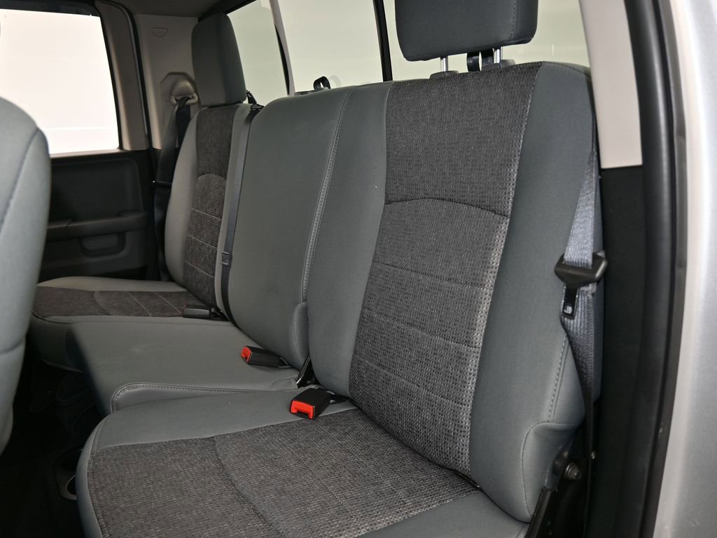 Used 2018 RAM 1500 Big Horn image 32