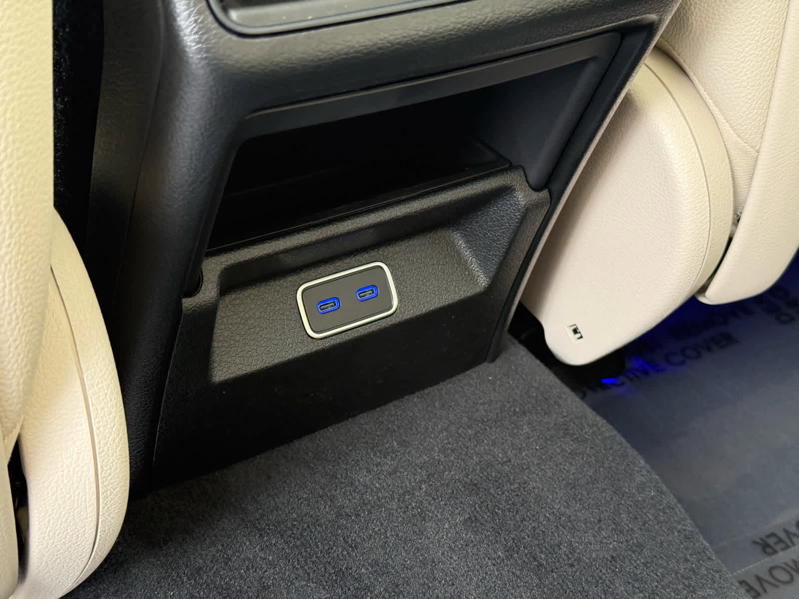 New 2026 Mercedes-Benz GLE 450e 4MATIC image 33