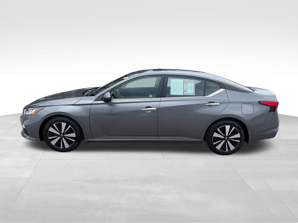 Used 2022 Nissan Altima 2.5 SV FWD image 3