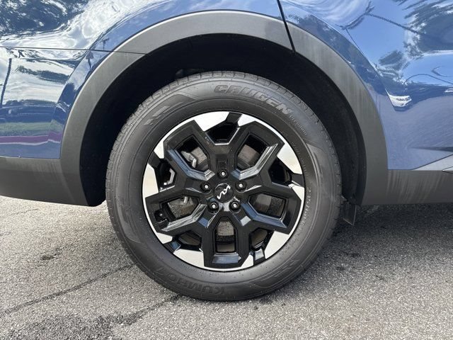 Used 2024 Kia Sorento S w/ Panoramic Sunroof Package FWD image 19