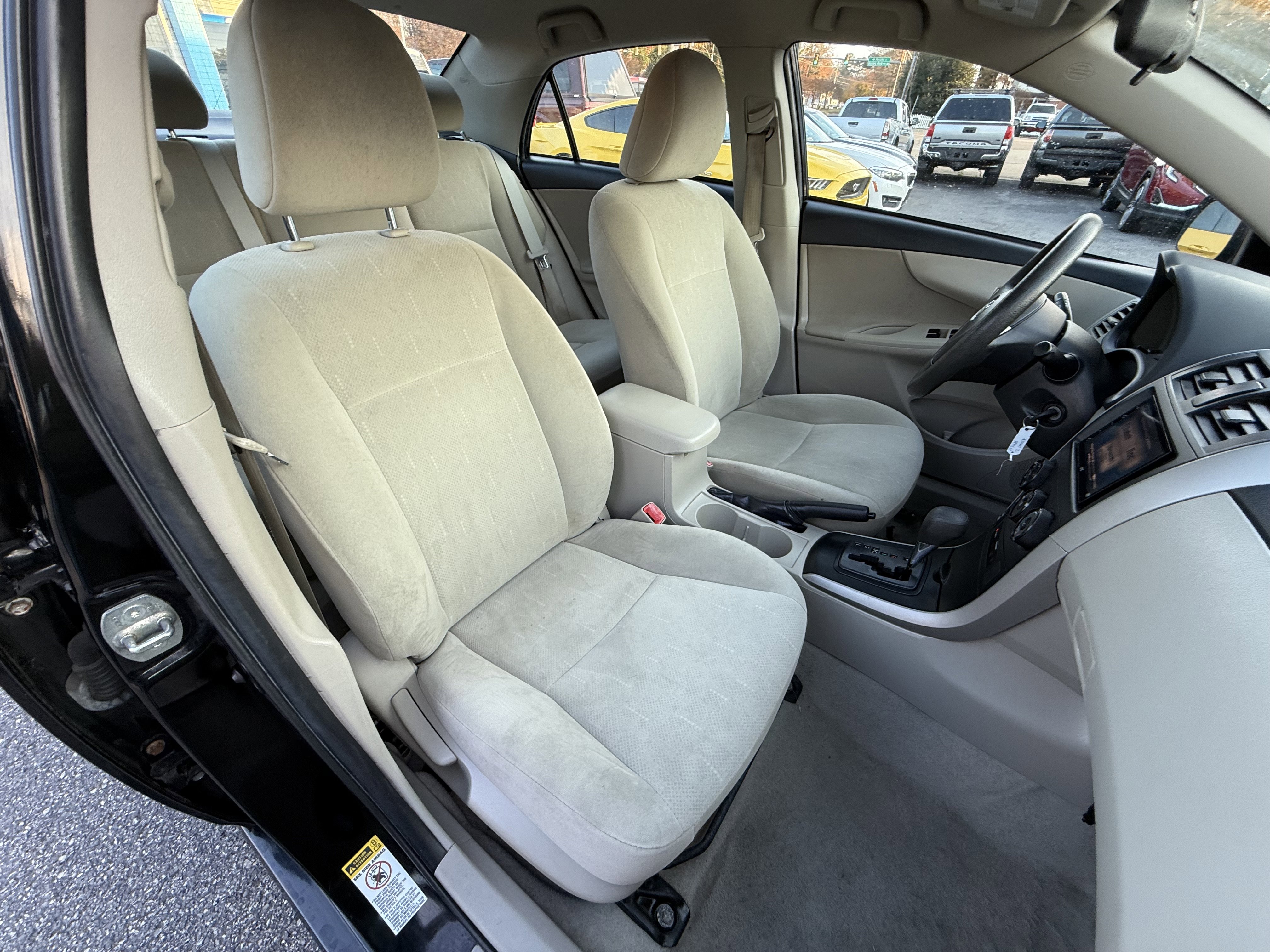 Used 2012 Toyota Corolla L image 15
