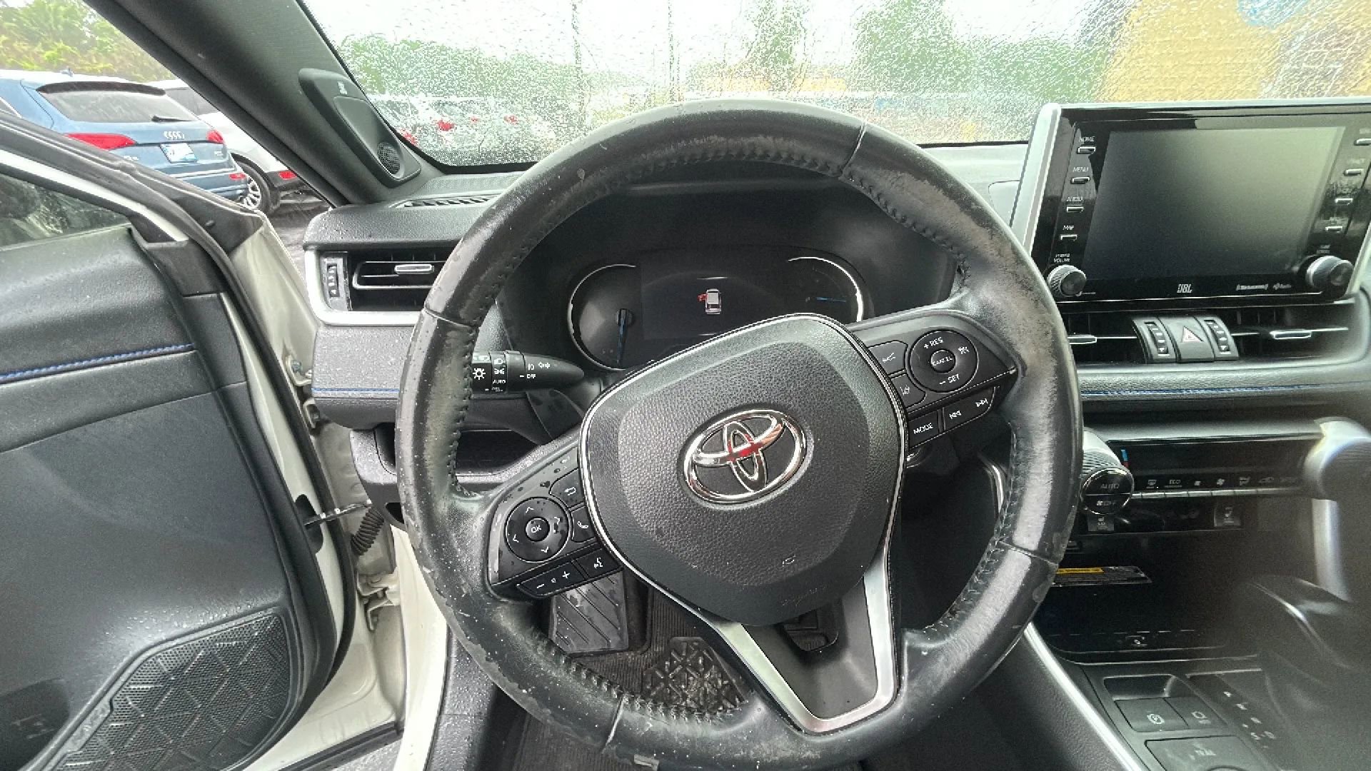 Used 2019 Toyota RAV4 XSE AWD/4WD image 28