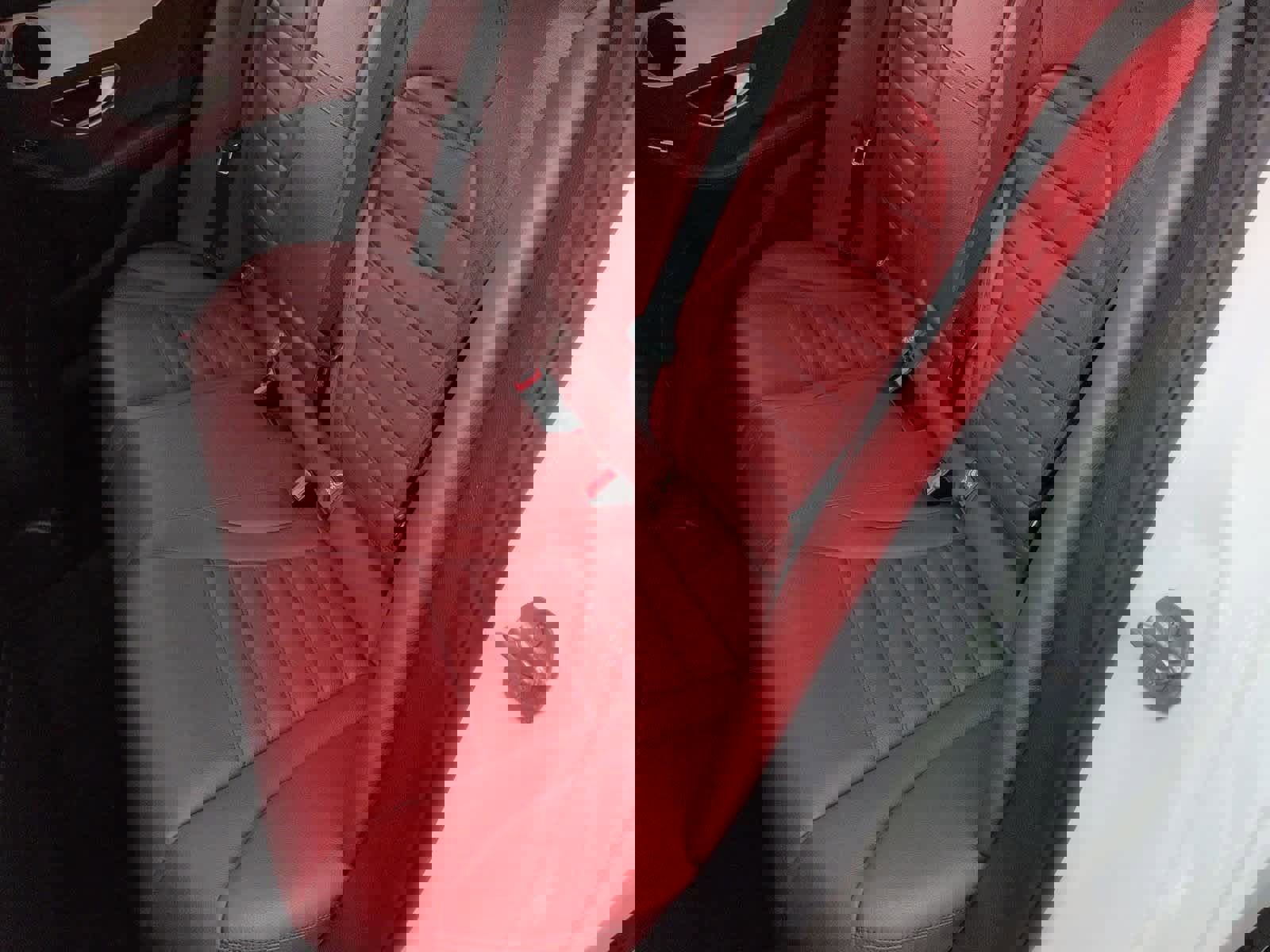 Used 2019 Mercedes-Benz C 300 4MATIC Sedan image 21