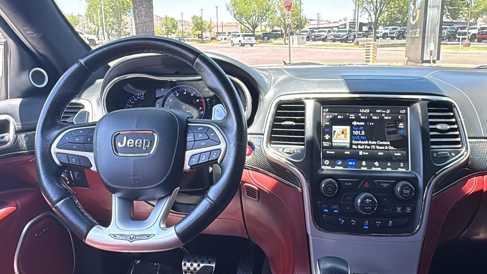 Used 2018 Jeep Grand Cherokee Trackhawk AWD/4WD image 7