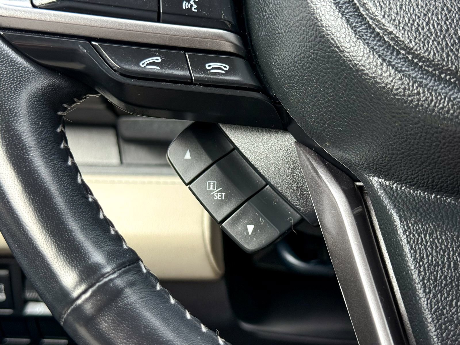 Used 2020 Subaru Ascent Touring image 43