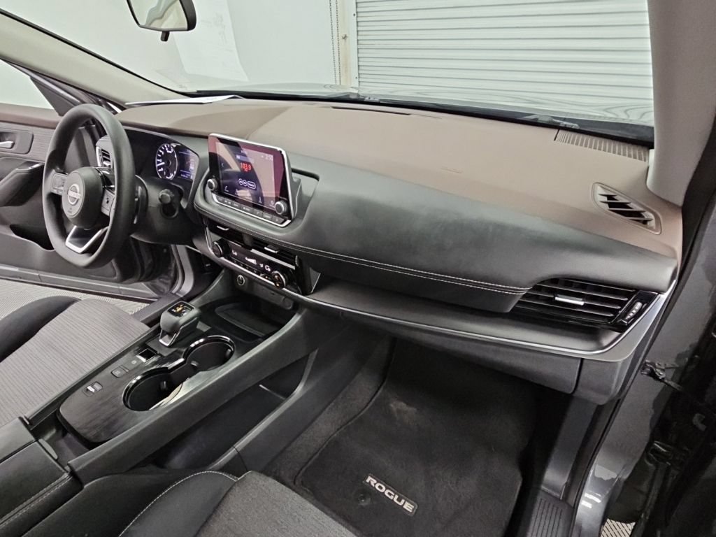 Used 2023 Nissan Rogue SV FWD image 36