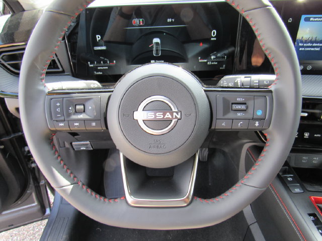 New 2026 Nissan Kicks SR AWD/4WD image 24