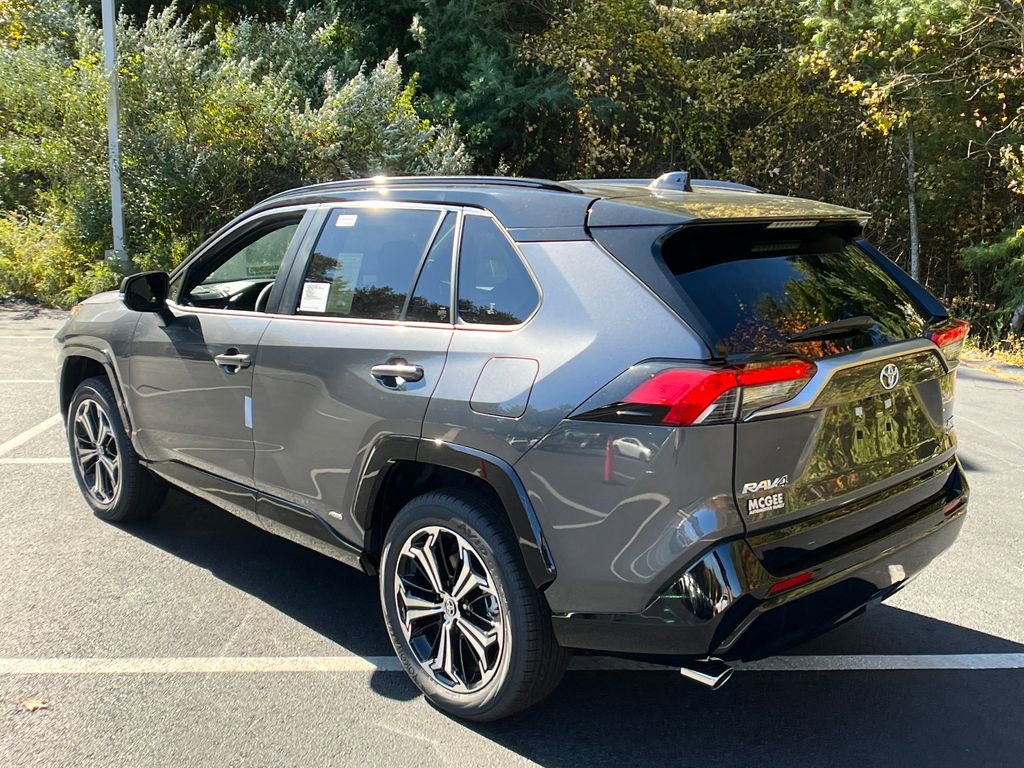 New 2025 Toyota RAV4 XSE w/ Weather Package image 3