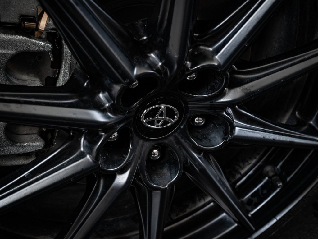 Used 2024 Toyota GR86 Premium image 8