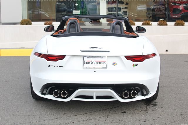 Used 2023 Jaguar F-TYPE R image 5