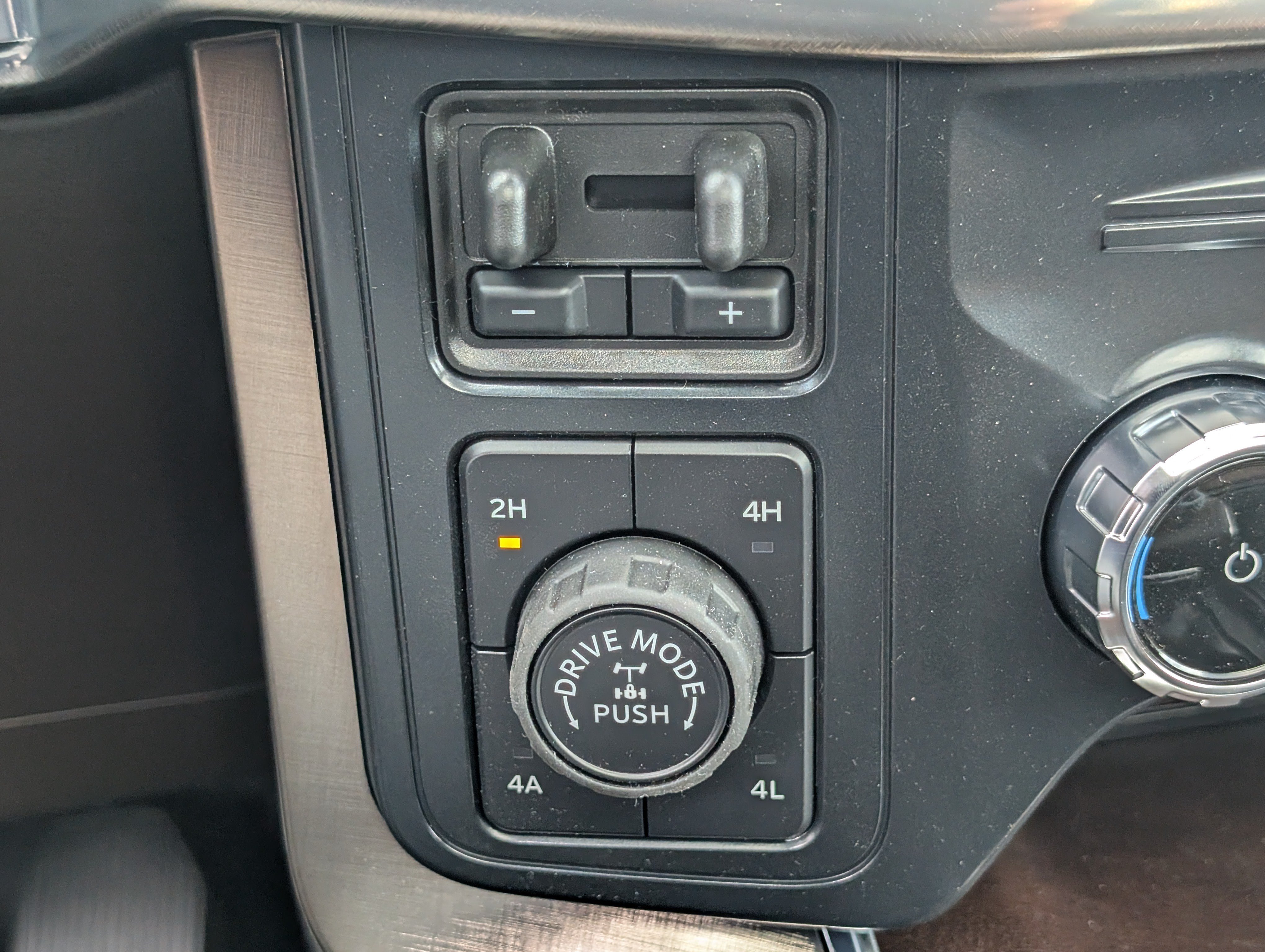 New 2026 Ford F150 King Ranch w/ Equipment Group 601A High AWD/4WD image 22