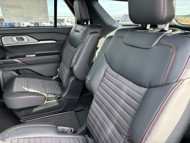 New 2026 Ford Explorer ST-Line w/ ST-Line Street Pack image 15