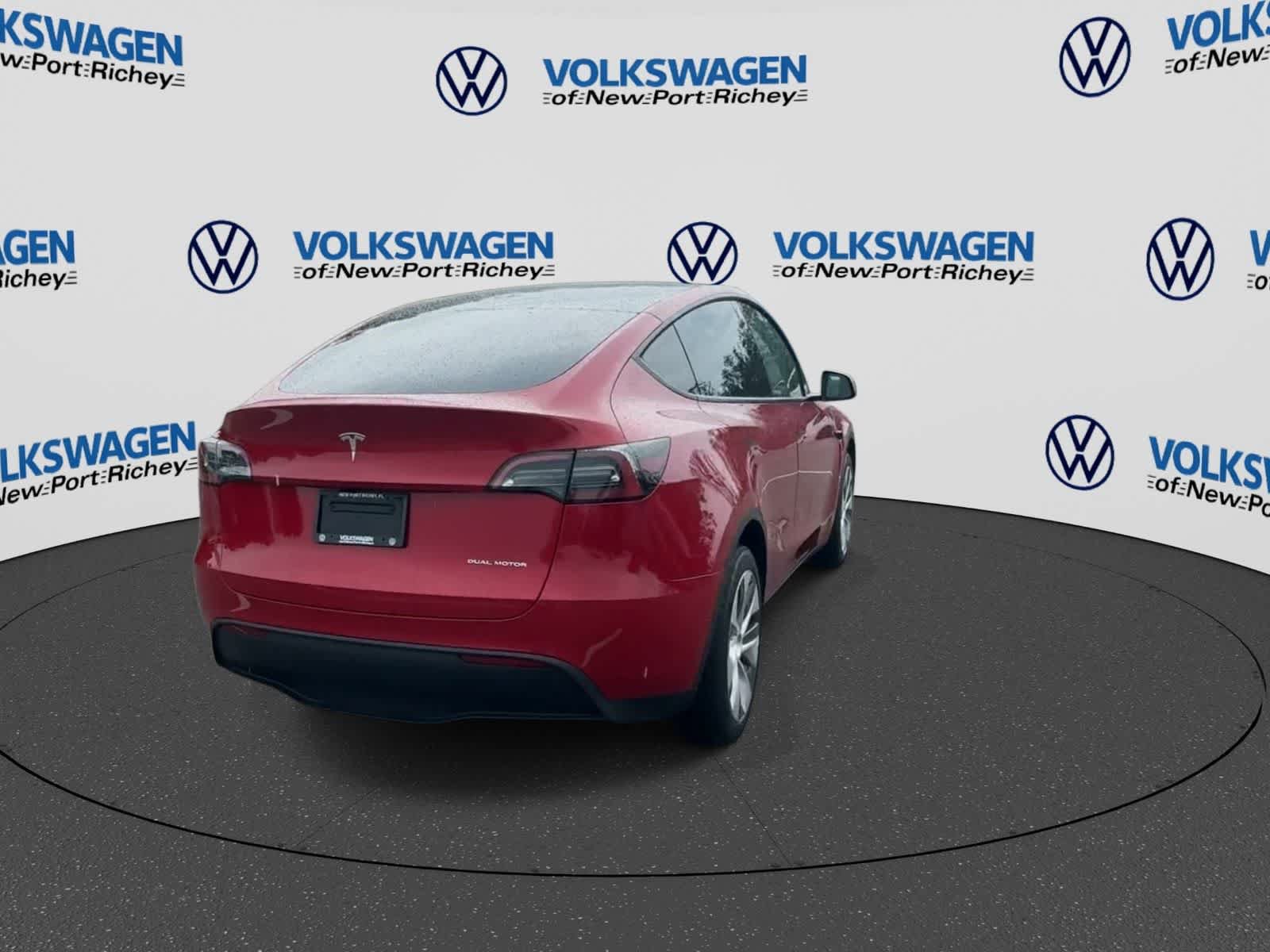 Used 2023 Tesla Model Y Long Range AWD/4WD image 7