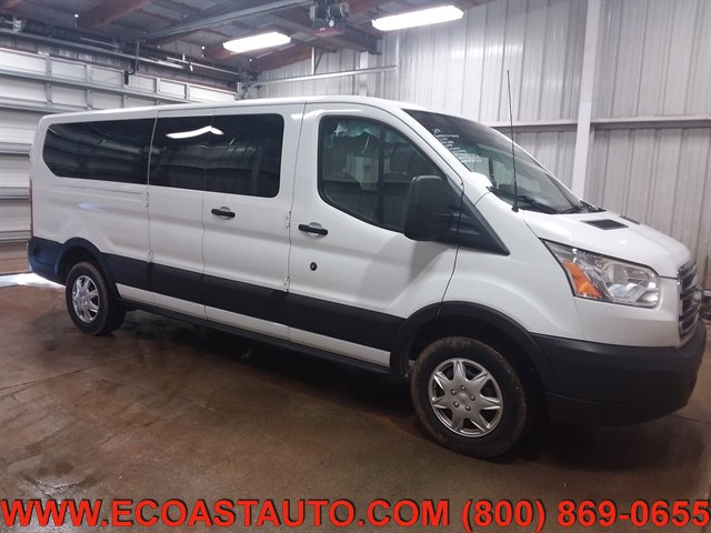 Used 2019 Ford Transit 350 XLT image 5