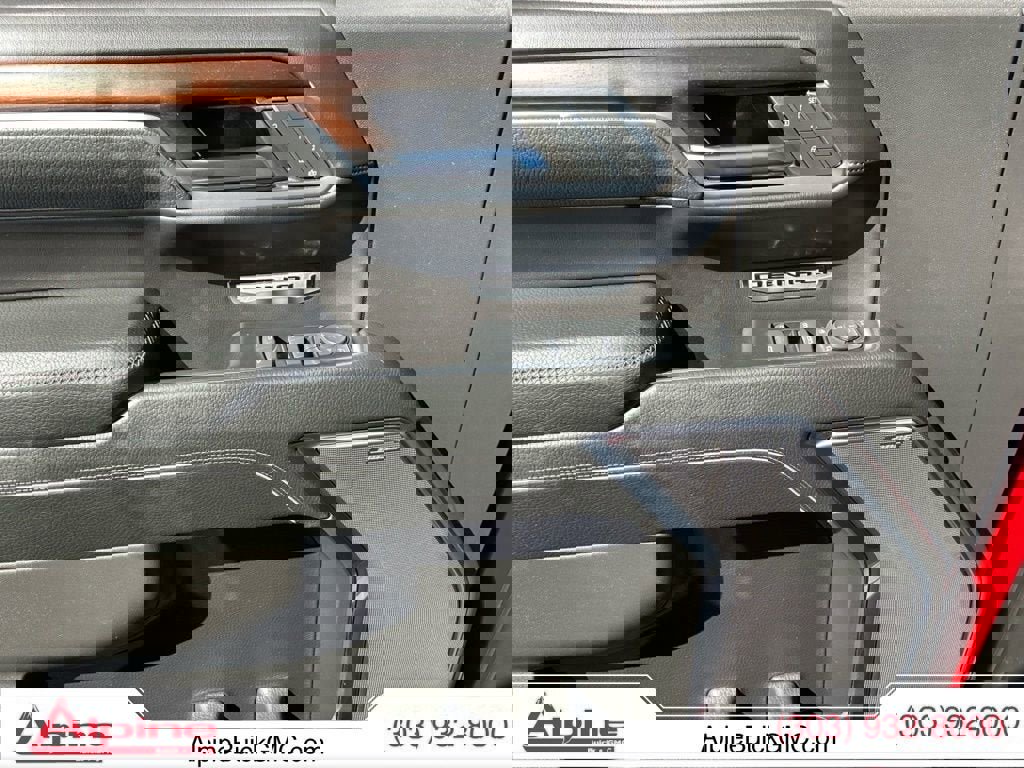 Used 2024 GMC Sierra 1500 Denali w/ Denali Reserve Package image 18