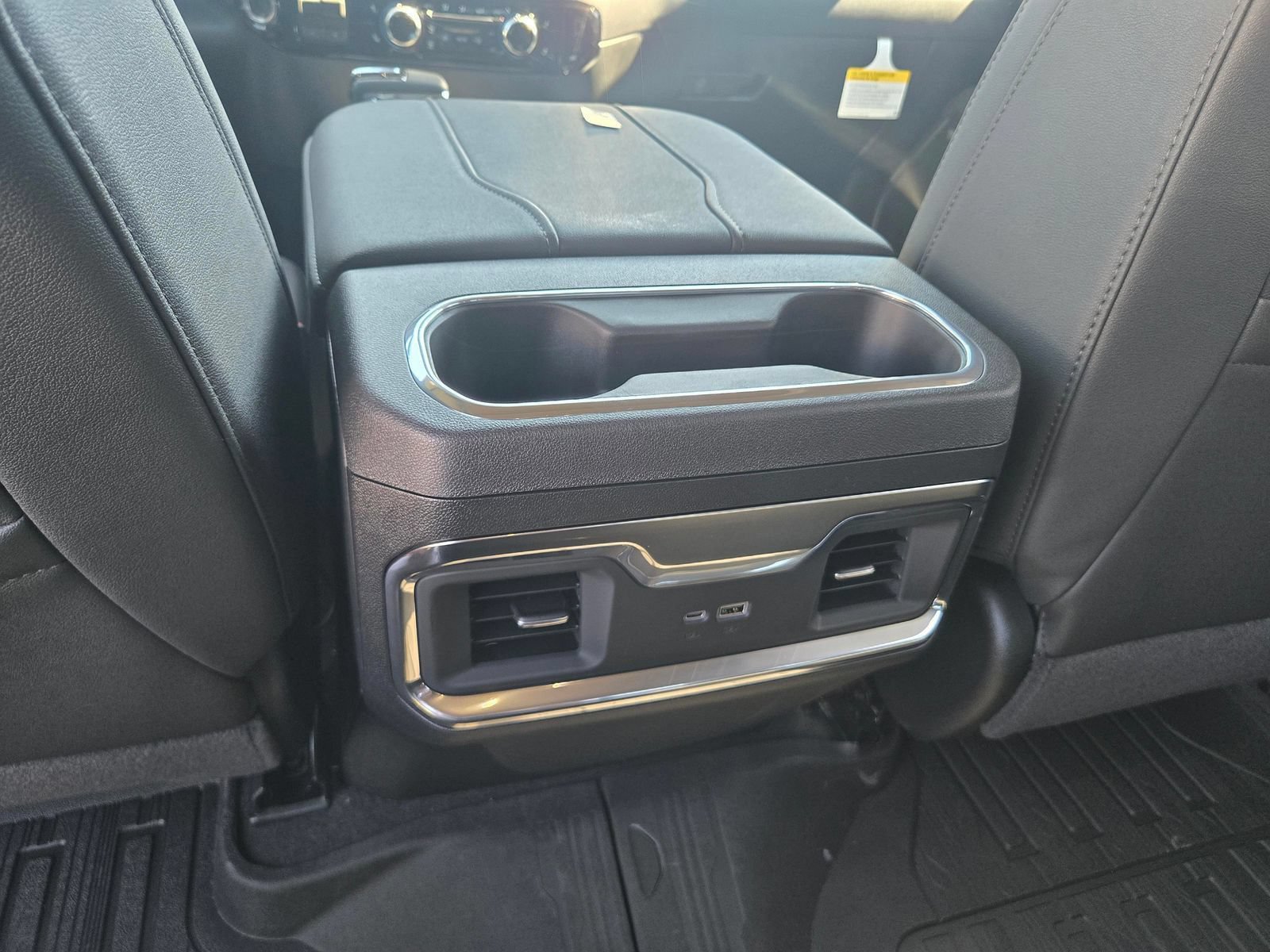 New 2026 GMC Sierra 1500 Elevation w/ Elevation Premium Package AWD/4WD image 5