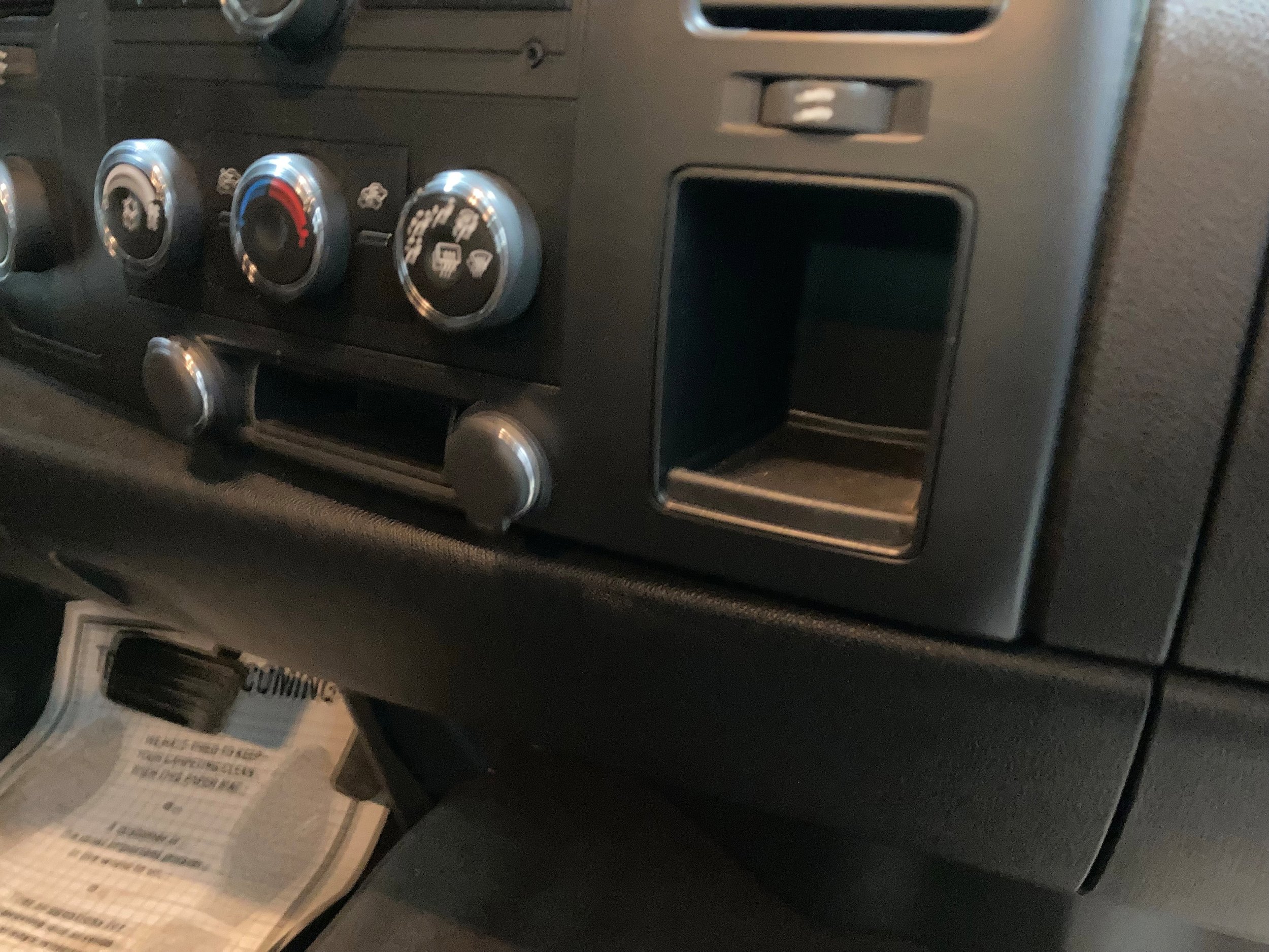 Used 2008 Chevrolet Silverado 1500 LT w/ Power Pack Plus AWD/4WD image 7