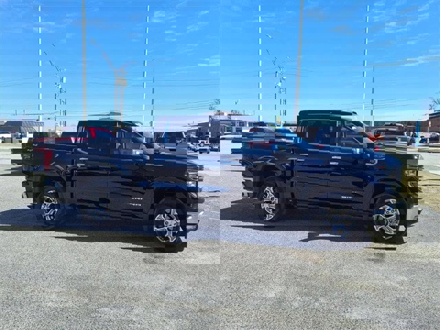Used 2025 GMC Sierra 1500 SLT image 22