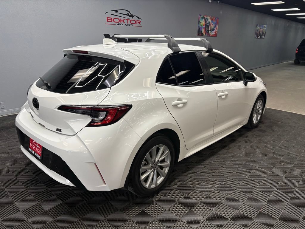 Used 2024 Toyota Corolla SE w/ SE Package FWD image 12