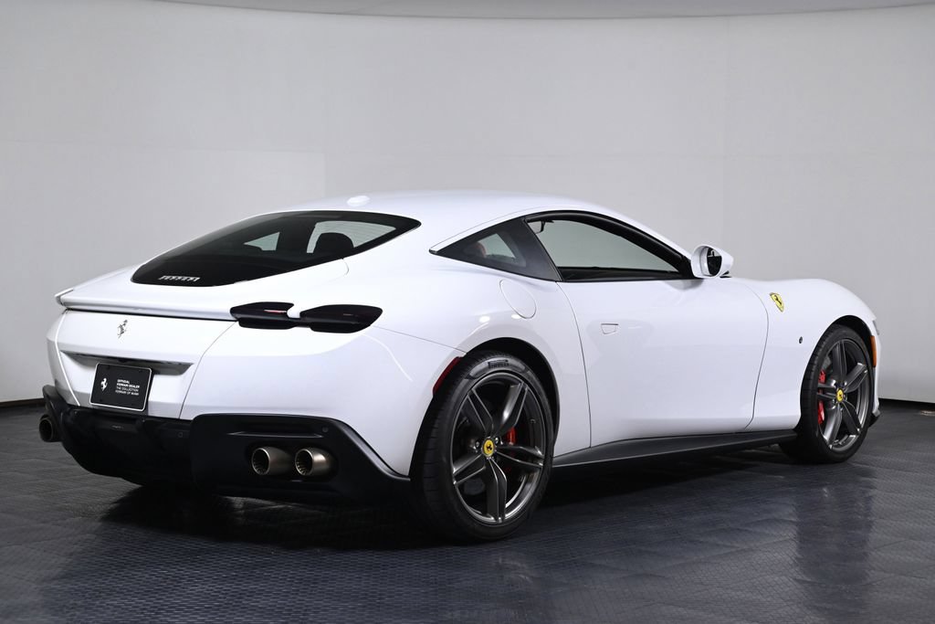 Certified 2023 Ferrari Roma RWD image 9