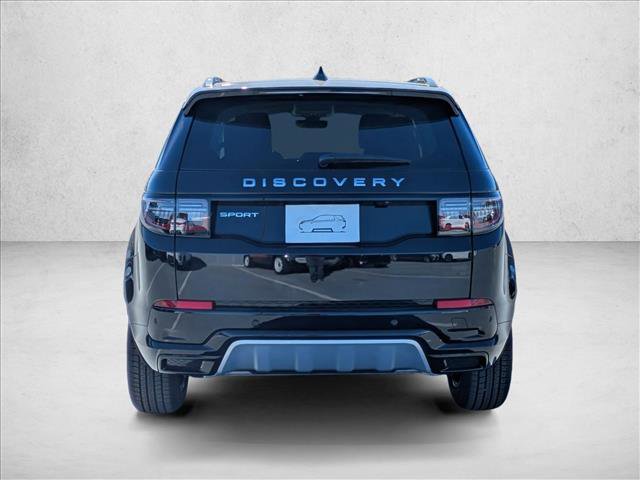 New 2025 Land Rover Discovery Sport S image 8