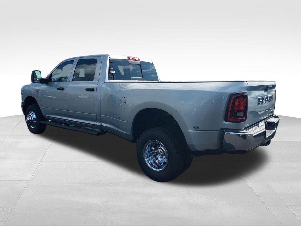 New 2027 RAM 3500 Tradesman AWD/4WD video 3