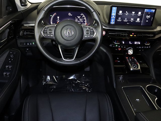 Used 2026 Acura MDX w/ Technology Package image 3