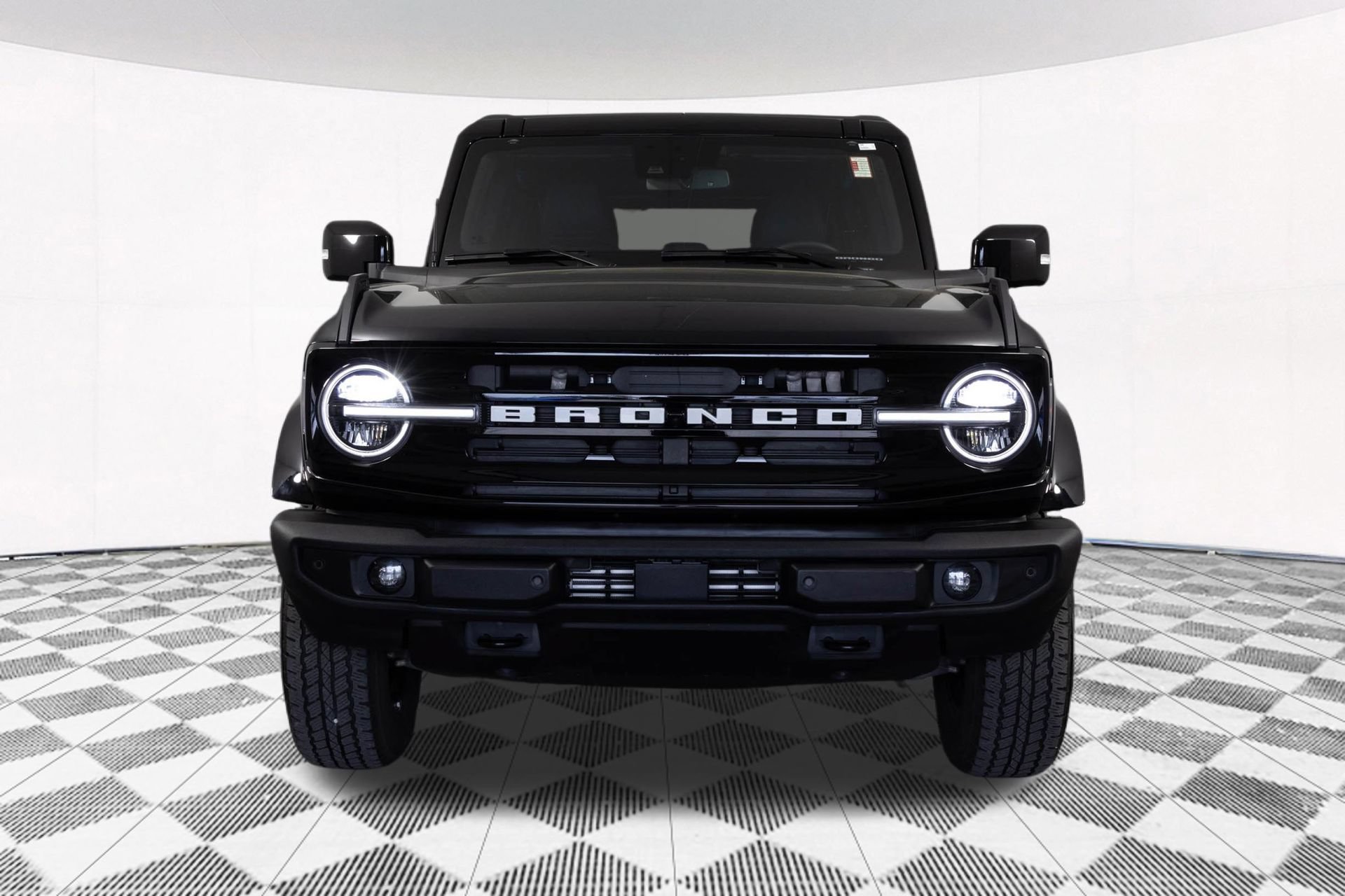 Used 2024 Ford Bronco Outer Banks AWD/4WD image 10