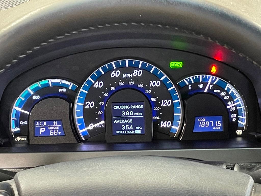 Used 2012 Toyota Camry XLE w/ Leather Pkg image 22