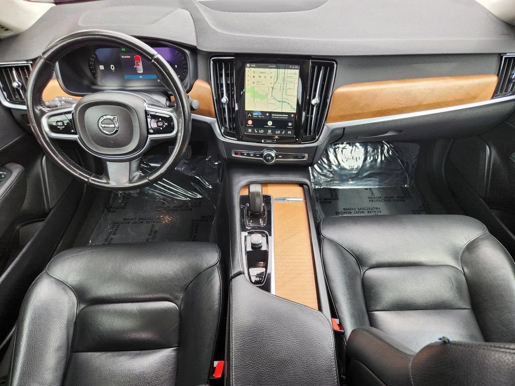Used 2022 Volvo S90 B6 Momentum AWD/4WD image 16