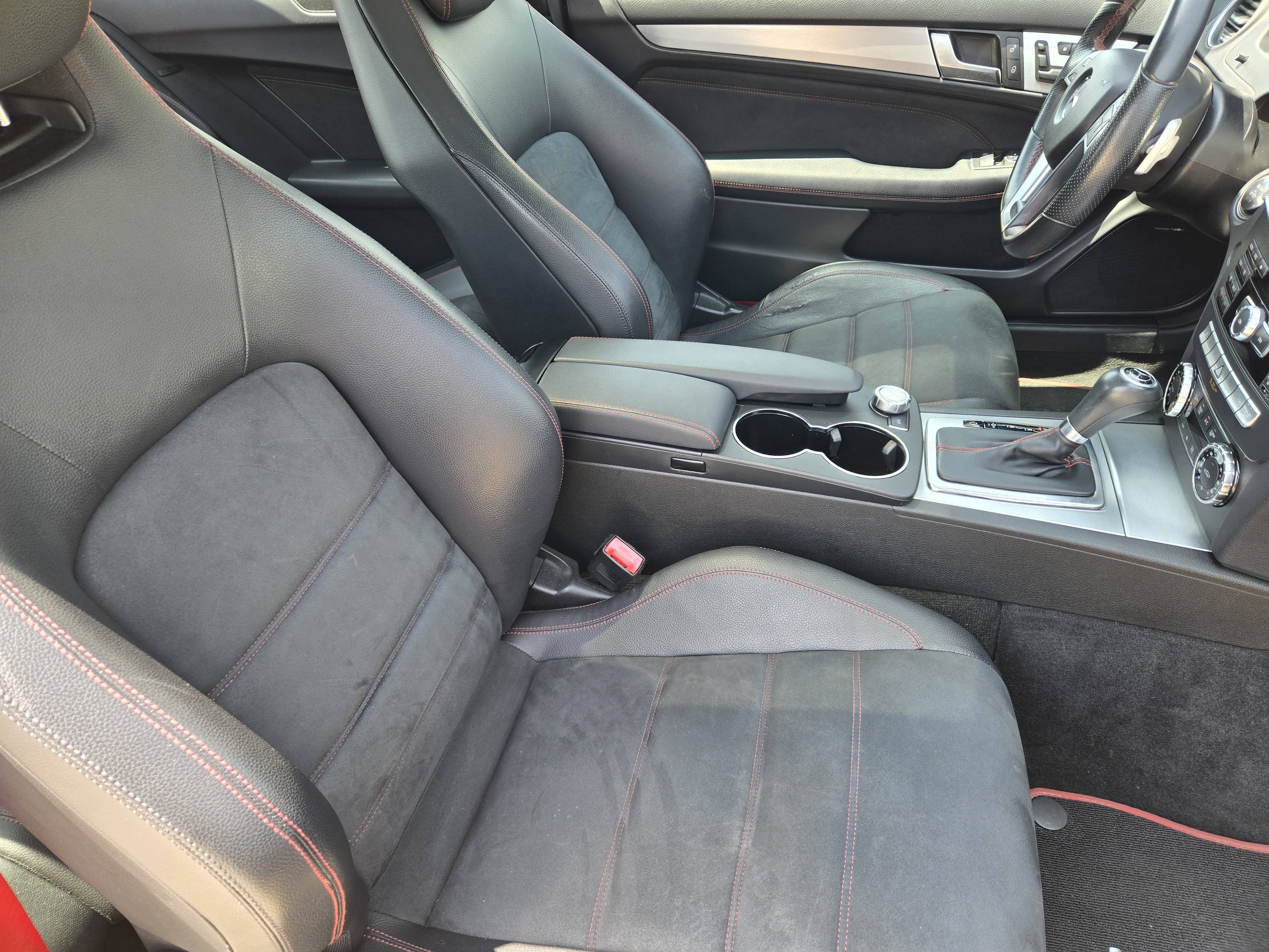 Used 2013 Mercedes-Benz C 250 Coupe image 20