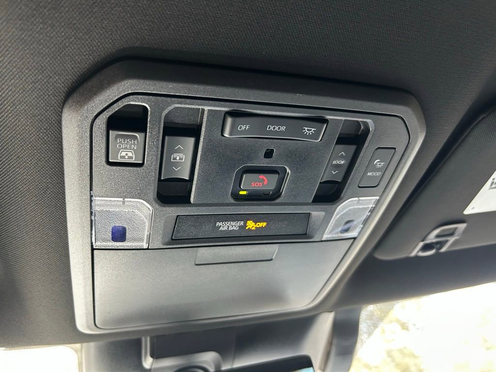 Used 2024 Toyota Tundra Platinum w/ TRD Off-Road Package image 30