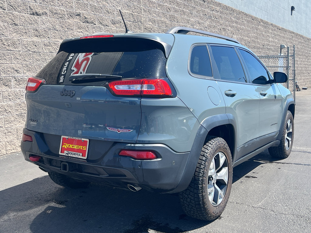 Used 2015 Jeep Cherokee Trailhawk w/ Comfort/Convenience Group AWD/4WD image 6