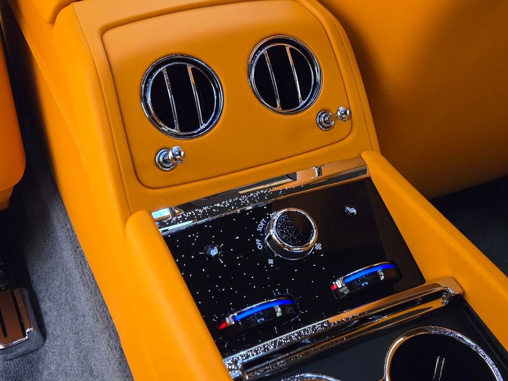 New 2025 Rolls-Royce Spectre w/ Spectre Launch Package image 15