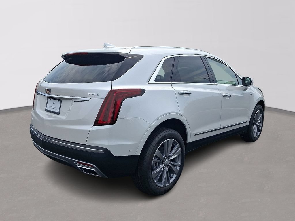 New 2026 Cadillac XT5 Premium Luxury w/ LPO, Floor Liner Package AWD/4WD image 4