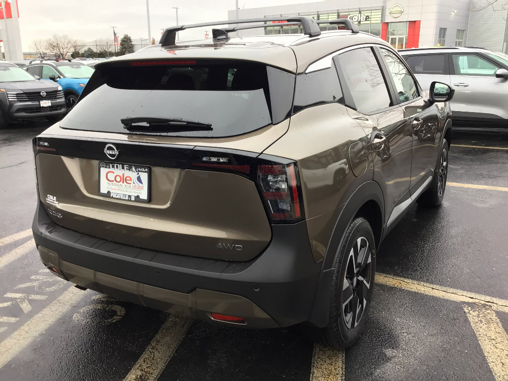New 2026 Nissan Kicks SV w/ Cold Weather Package image 5