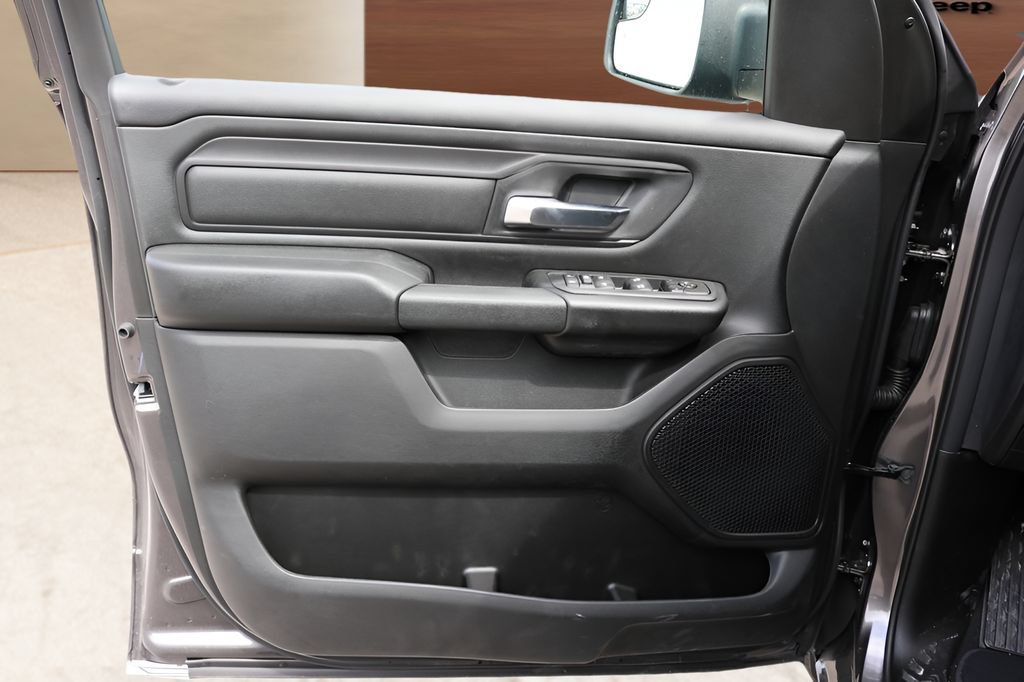 New 2026 RAM 1500 Express RWD image 9