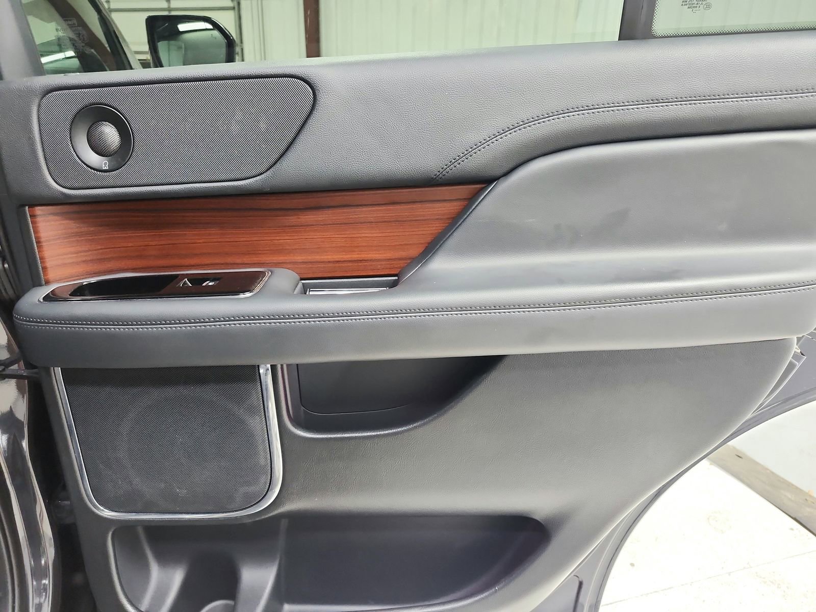 Used 2023 Lincoln Navigator Reserve image 51