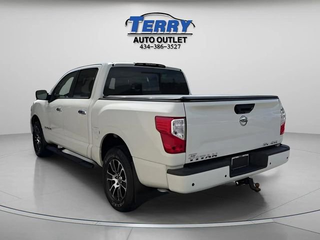 Used 2021 Nissan Titan SV AWD/4WD image 5