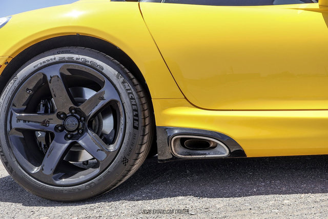 Used 2014 SRT Viper SRT-10 w/ Grand Touring Package RWD image 38