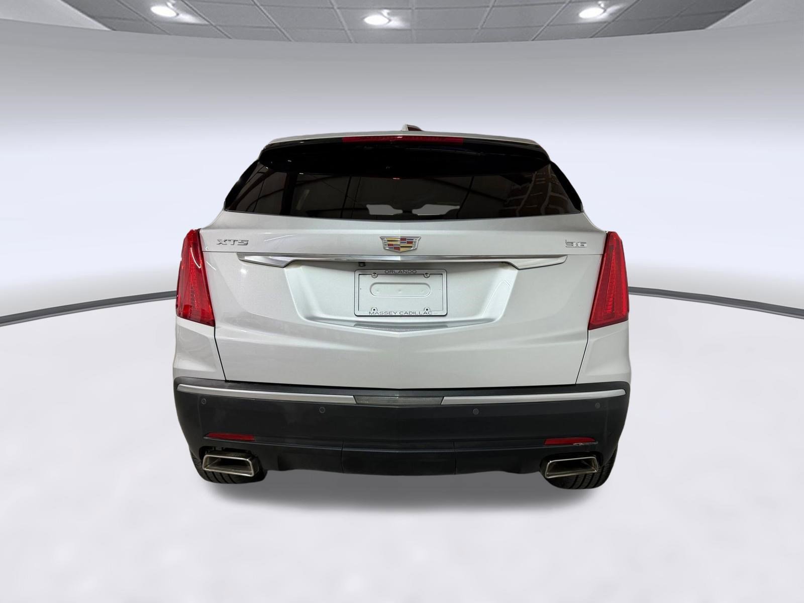 Used 2018 Cadillac XT5 FWD image 9