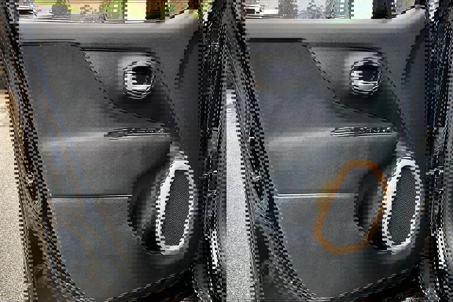 Used 2017 Jeep Renegade Sport w/ Power & Air Group FWD image 22