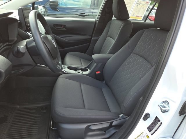 Used 2026 Toyota Corolla LE FWD image 9